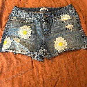 Lauren Conrad floral shorts 2